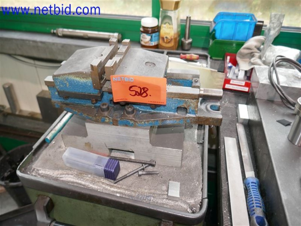 Betriebs- und Geschäftsausstattung - Maschinenbau-1