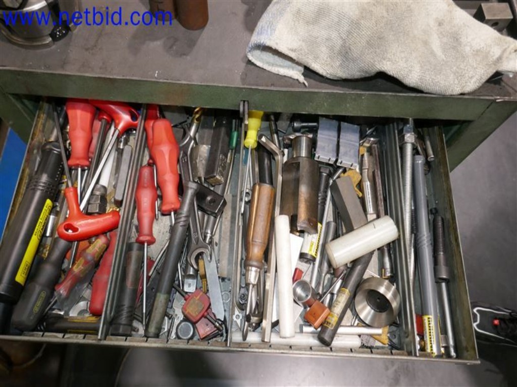 Provozní a kancelářské vybavení - strojírenství-1