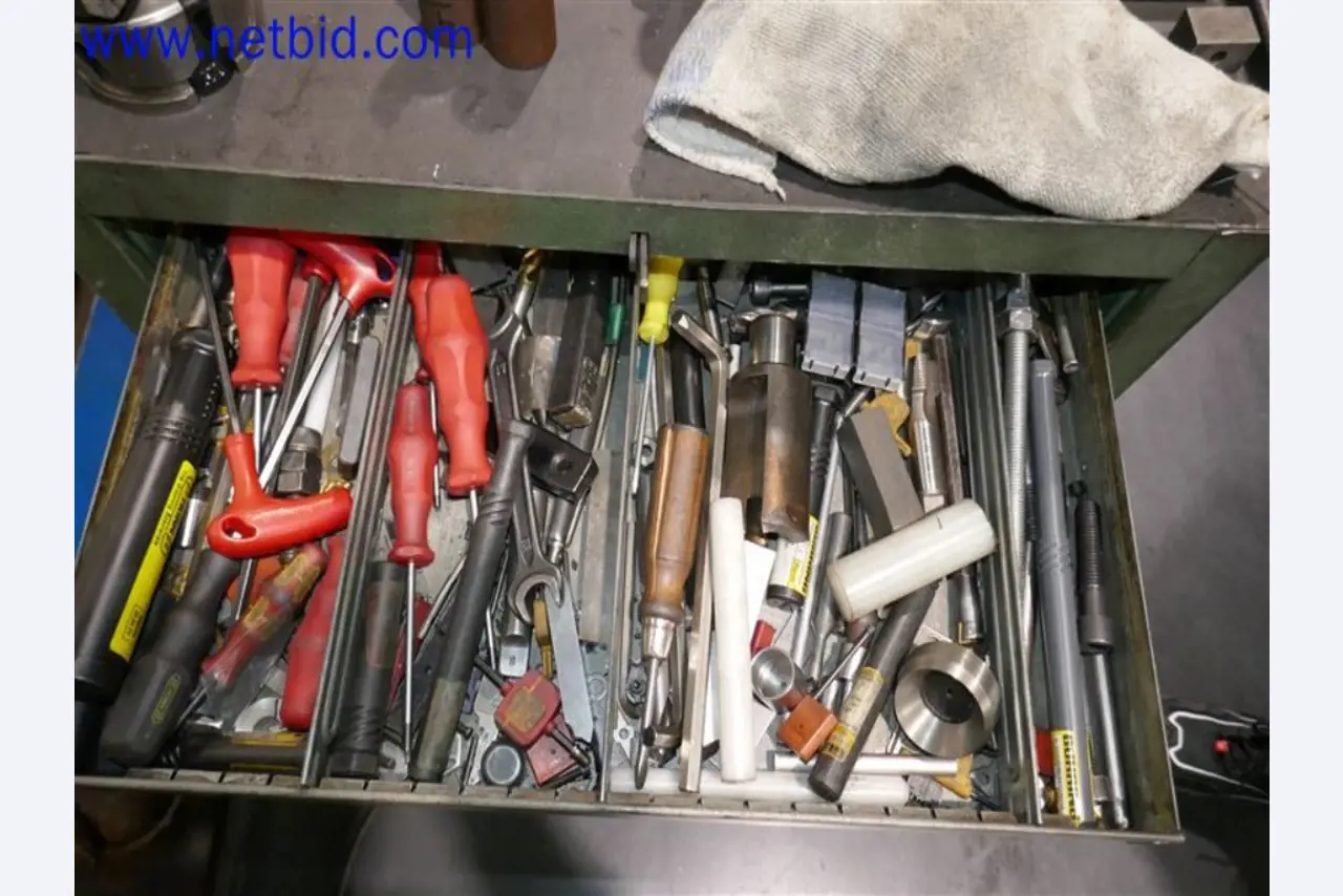 Provozní a kancelářské vybavení - strojírenství-1