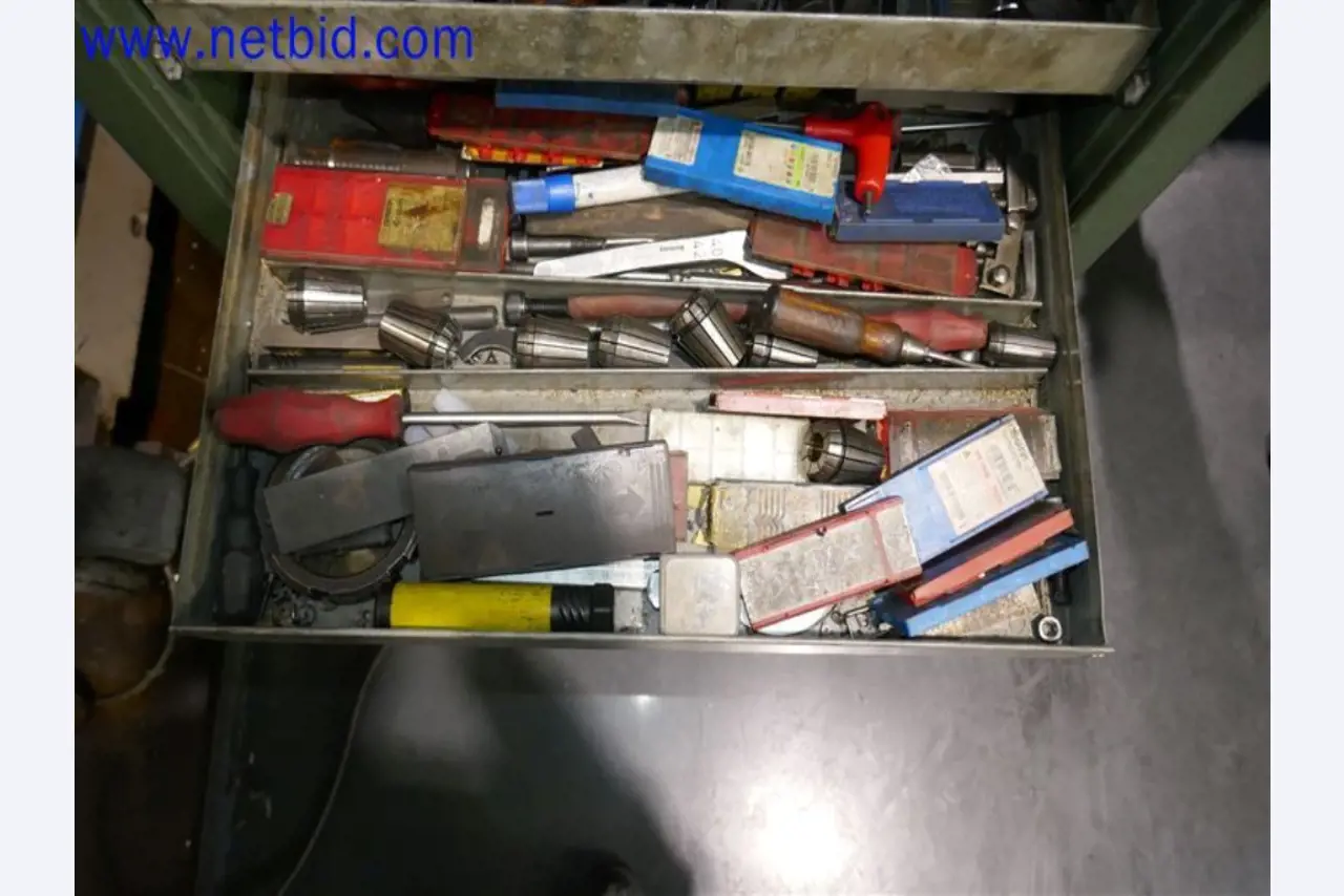 Provozní a kancelářské vybavení - strojírenství-3