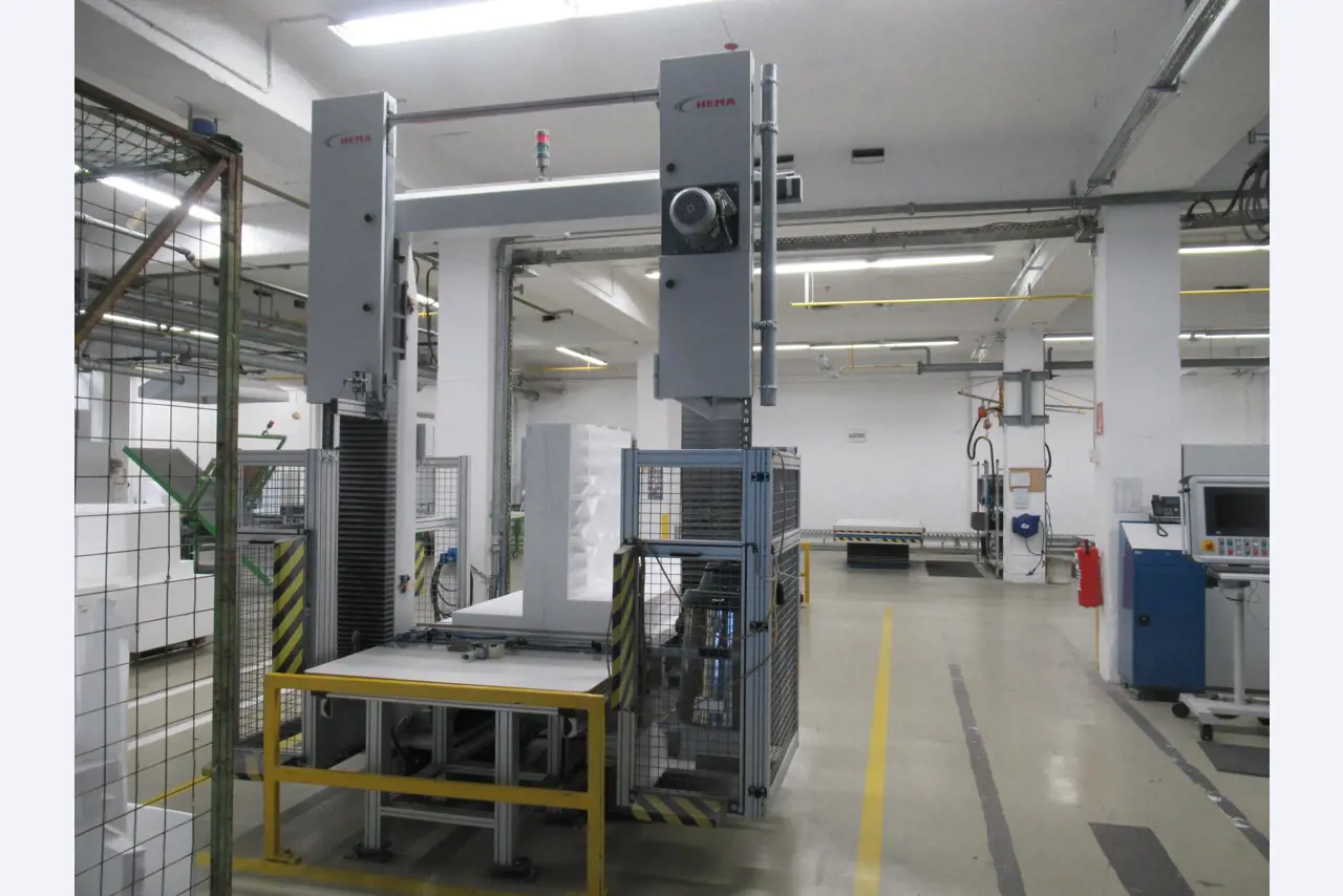 Máquinas para a produção de materiais de isolamento, peças de espuma EPS / componentes de espuma de partículas-15