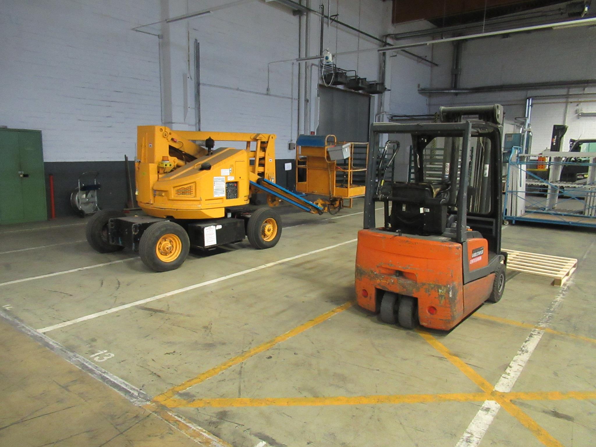 Stroji za proizvodnjo izolacijskih materialov, delov iz EPS pene/delov iz penjenih delcev-20