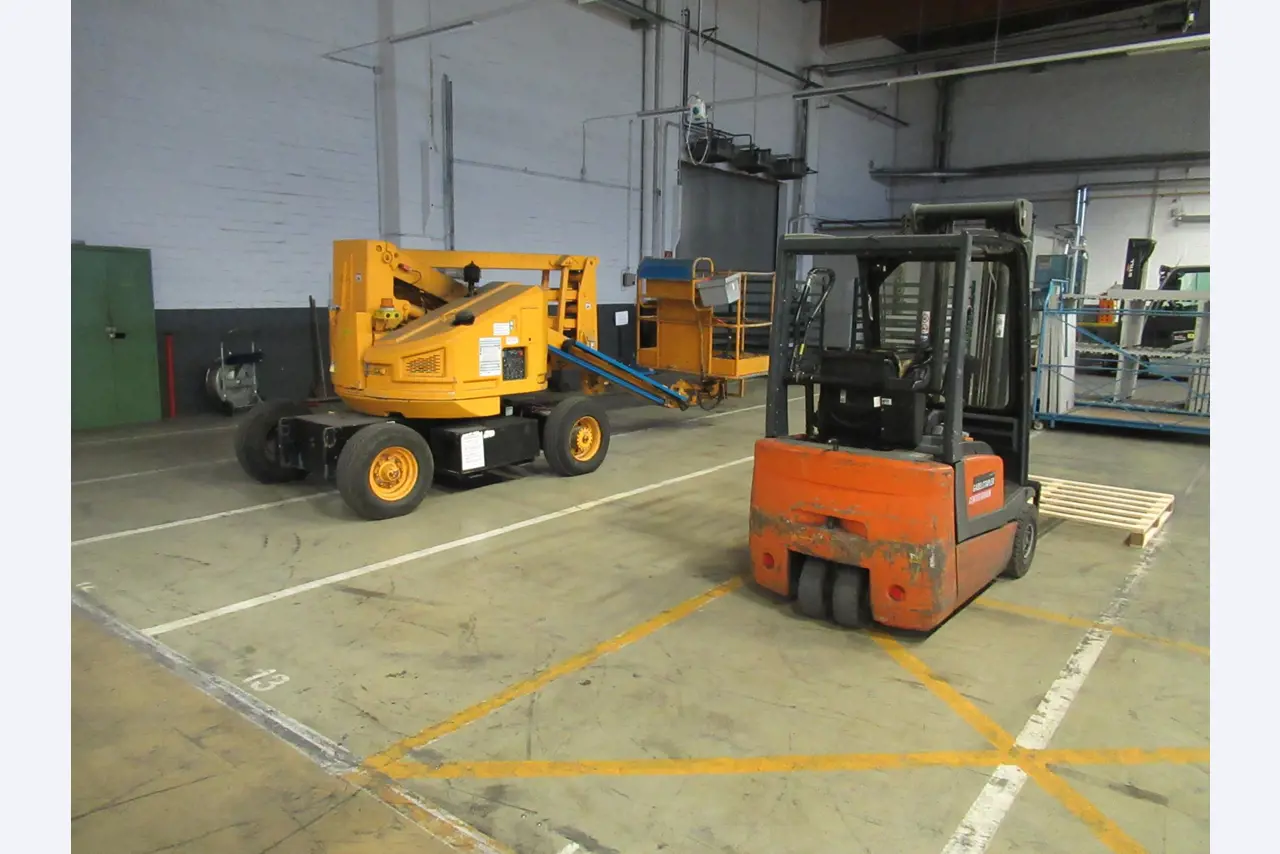 Máquinas para a produção de materiais de isolamento, peças de espuma EPS / componentes de espuma de partículas-20