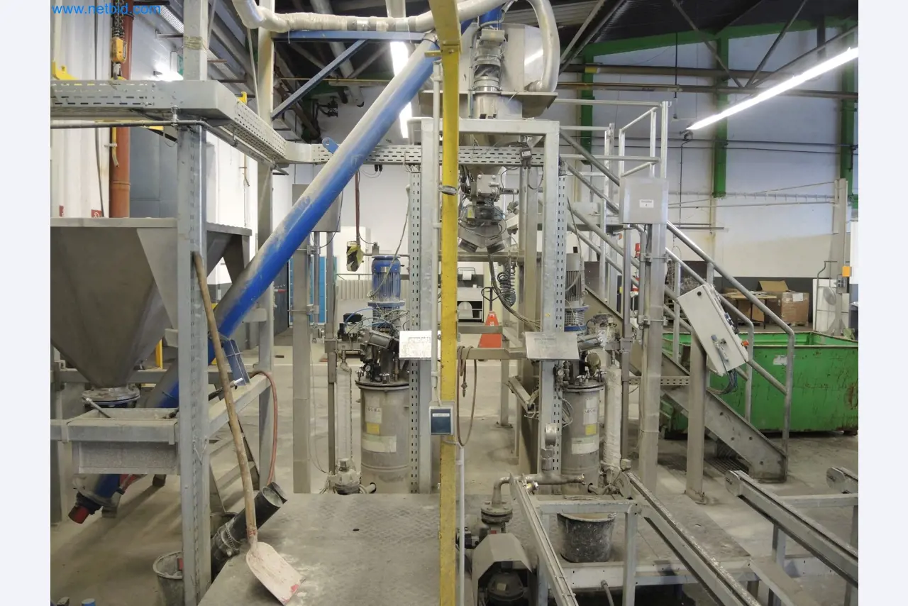 Machines for the production of insulation materials, EPS foam parts / particle foam components-3