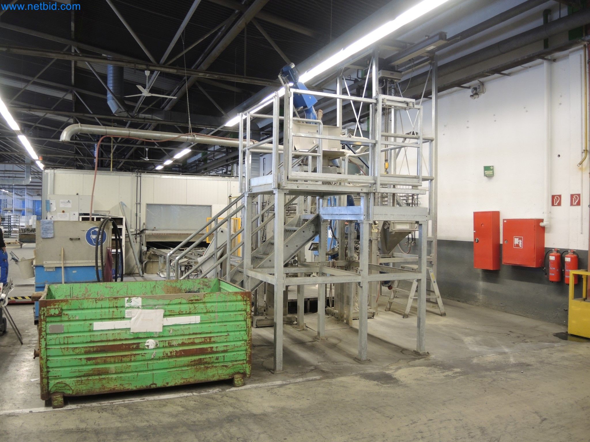 Machines for the production of insulation materials, EPS foam parts / particle foam components-5