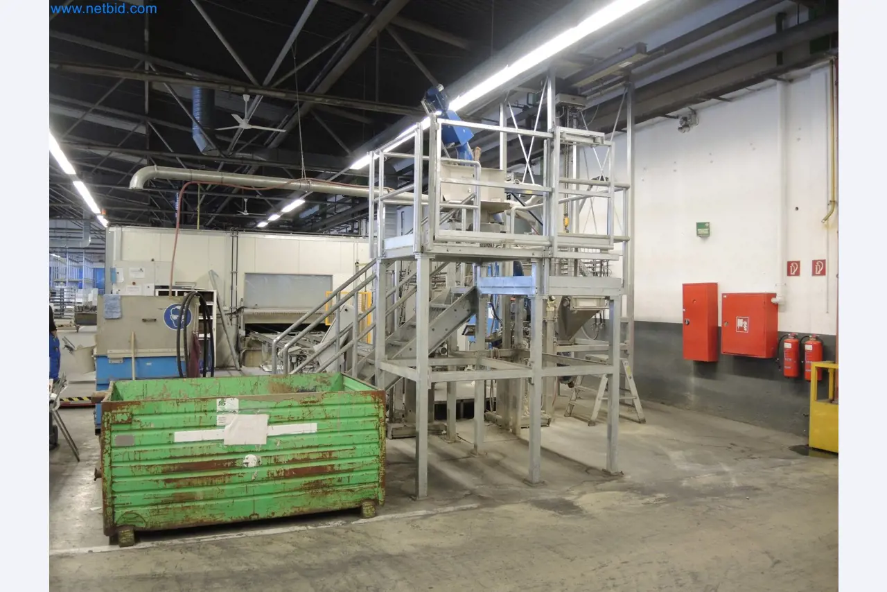 Machines for the production of insulation materials, EPS foam parts / particle foam components-5