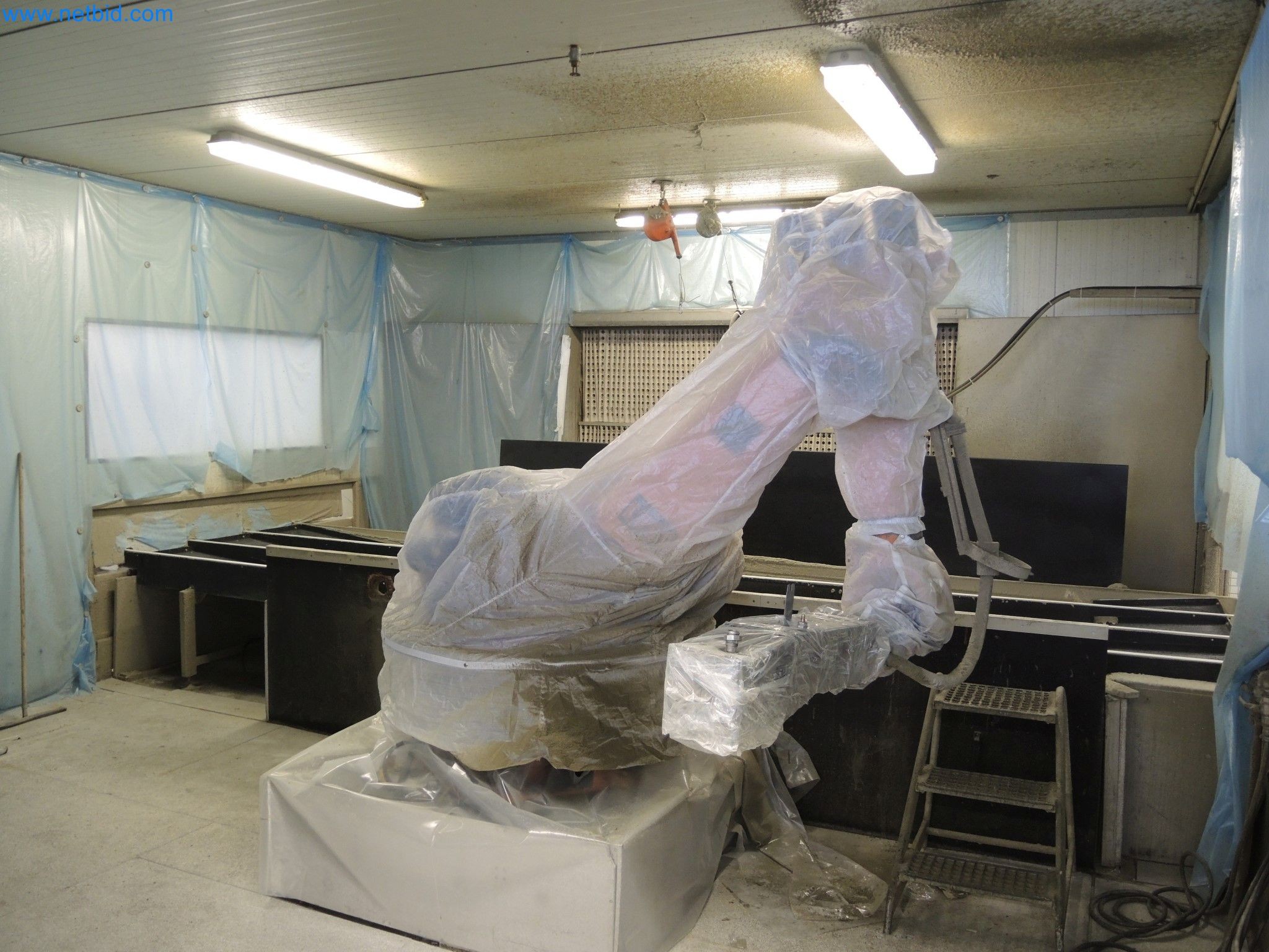 Machines for the production of insulation materials, EPS foam parts / particle foam components-3