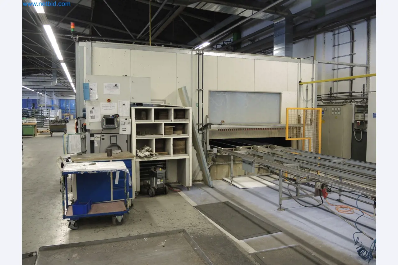 Machines for the production of insulation materials, EPS foam parts / particle foam components-5