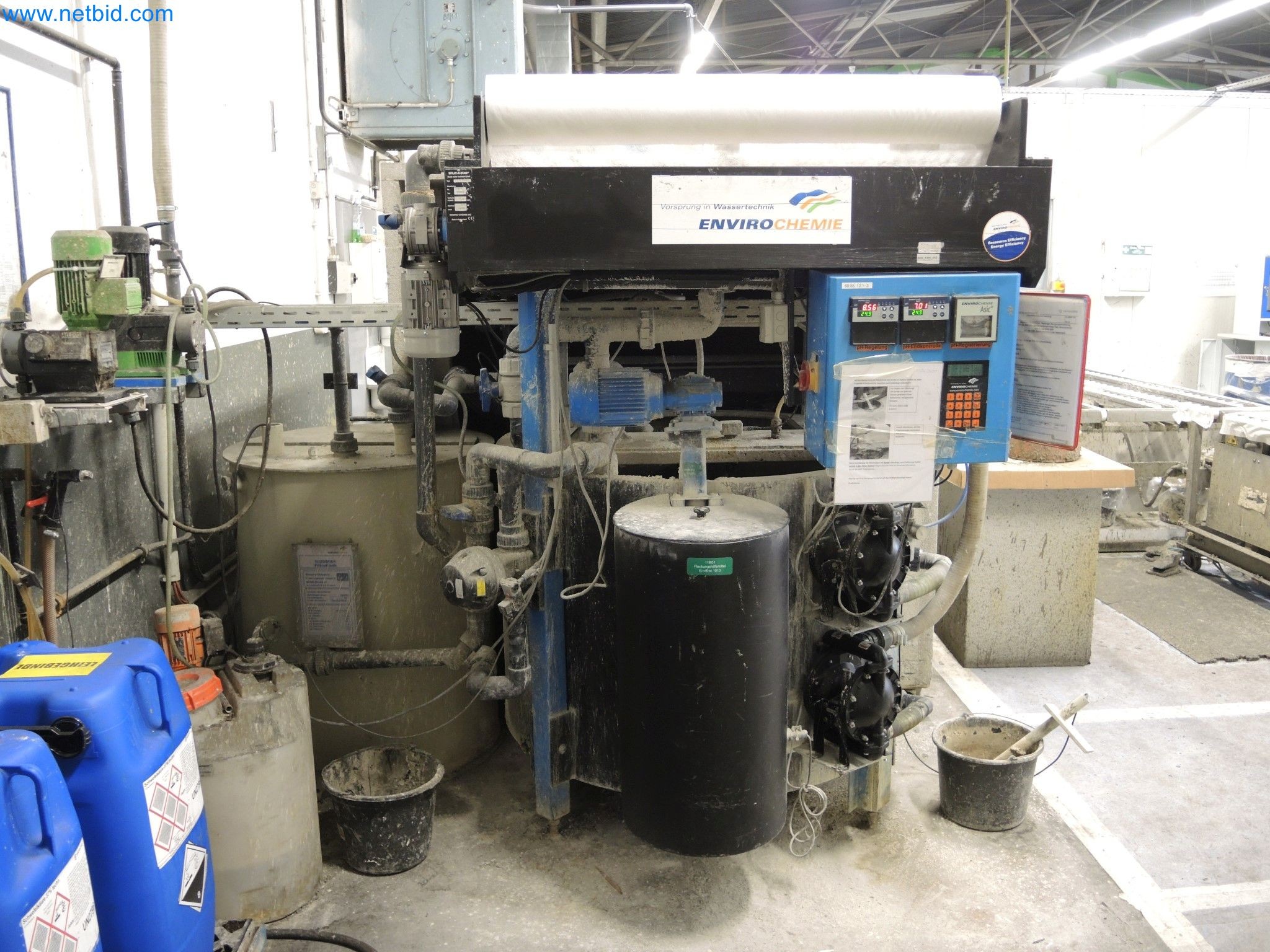 Machines for the production of insulation materials, EPS foam parts / particle foam components-2