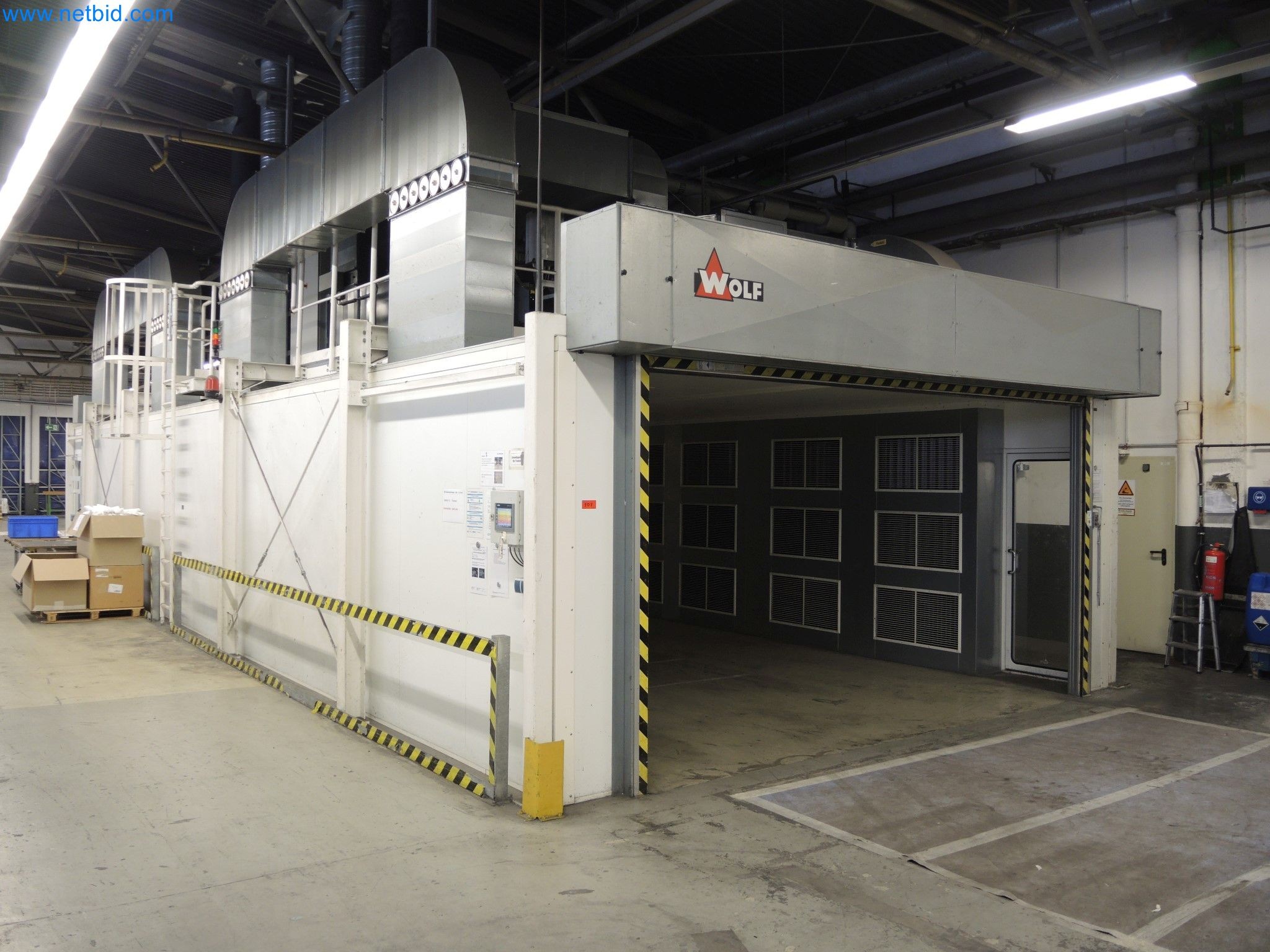 Machines for the production of insulation materials, EPS foam parts / particle foam components-1