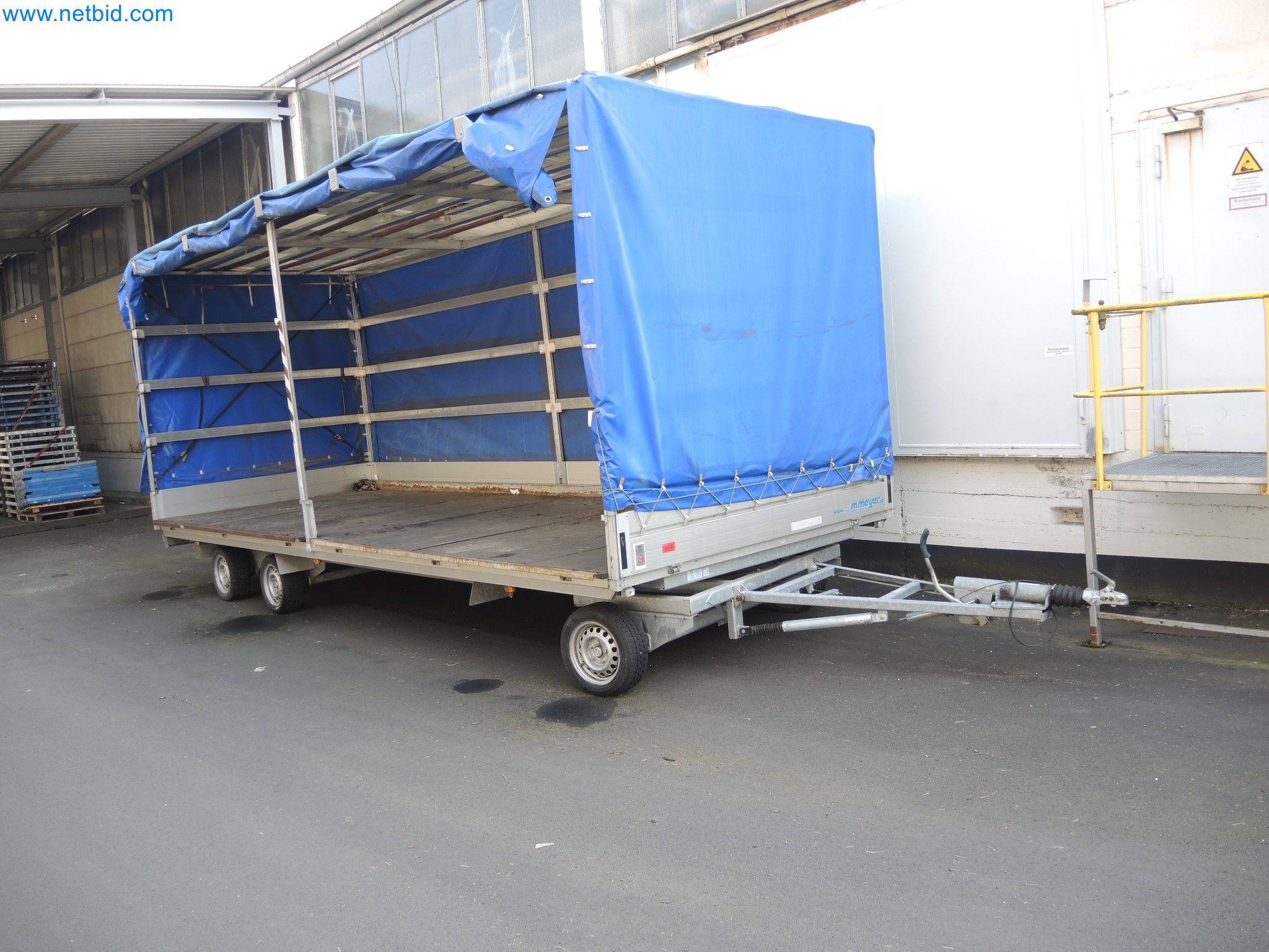 Machines for the production of insulation materials, EPS foam parts / particle foam components-1