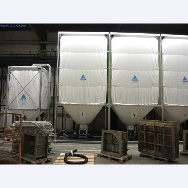 Machines for the production of insulation materials, EPS foam parts / particle foam components-2