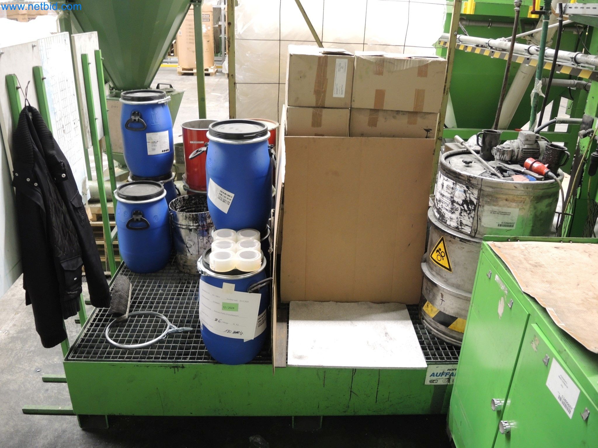 Machines for the production of insulation materials, EPS foam parts / particle foam components-1