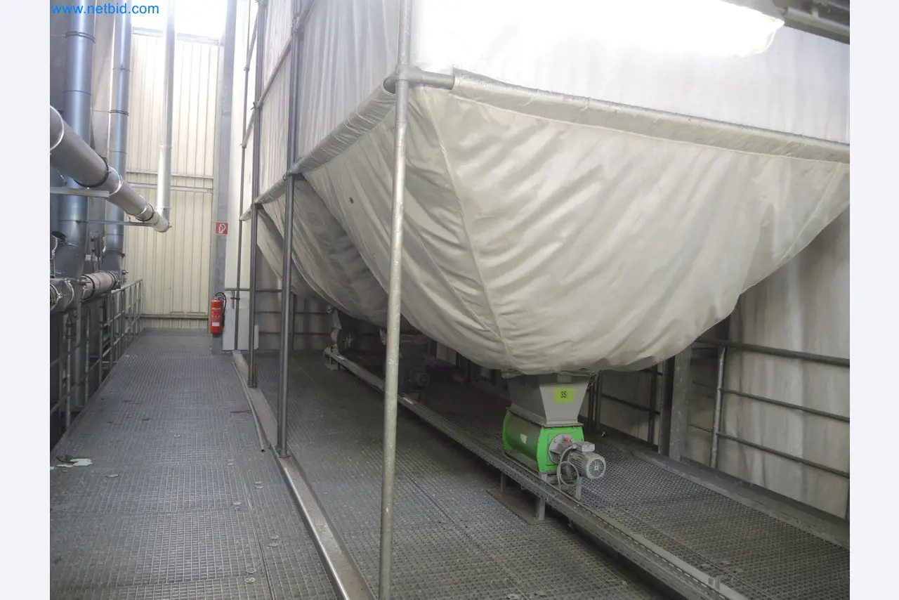 Machines for the production of insulation materials, EPS foam parts / particle foam components-5