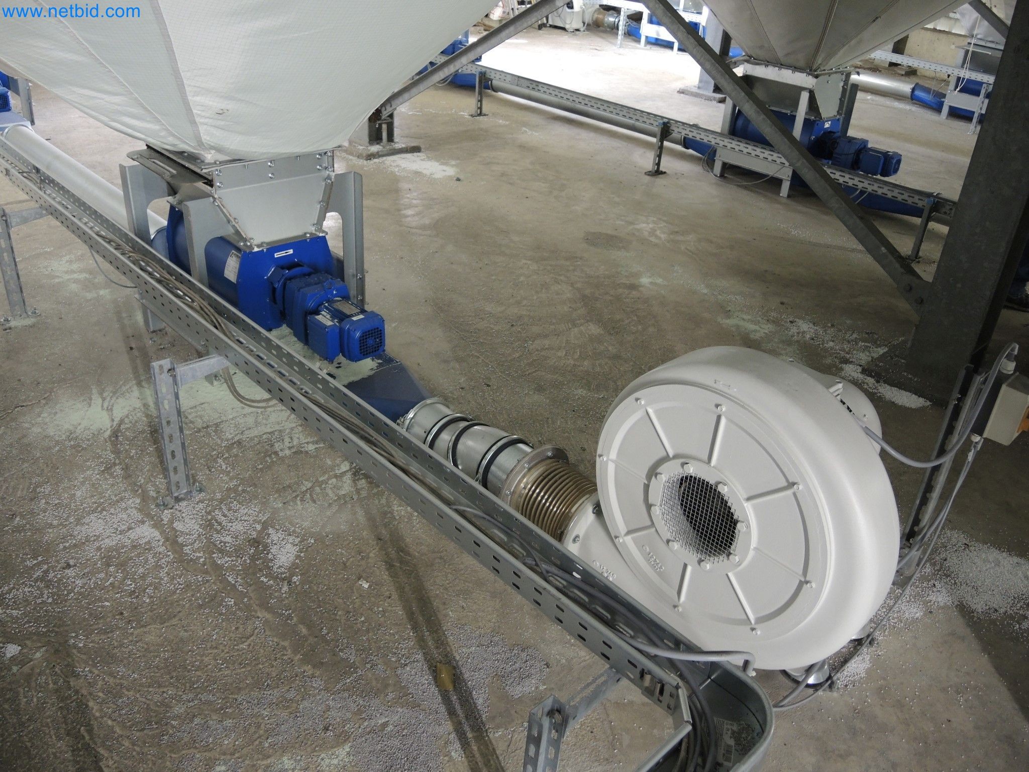 Machines for the production of insulation materials, EPS foam parts / particle foam components-1