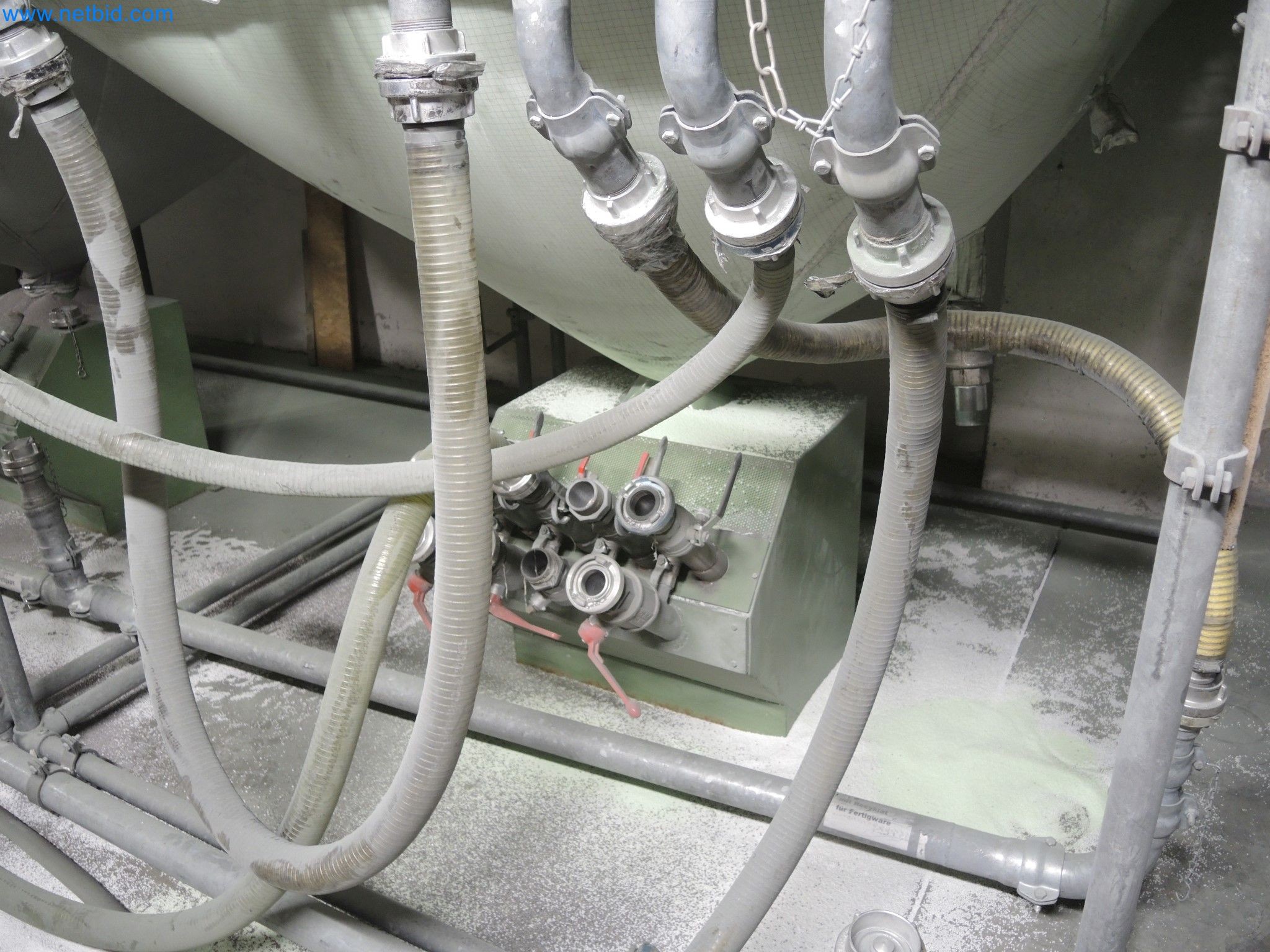 Machines for the production of insulation materials, EPS foam parts / particle foam components-2