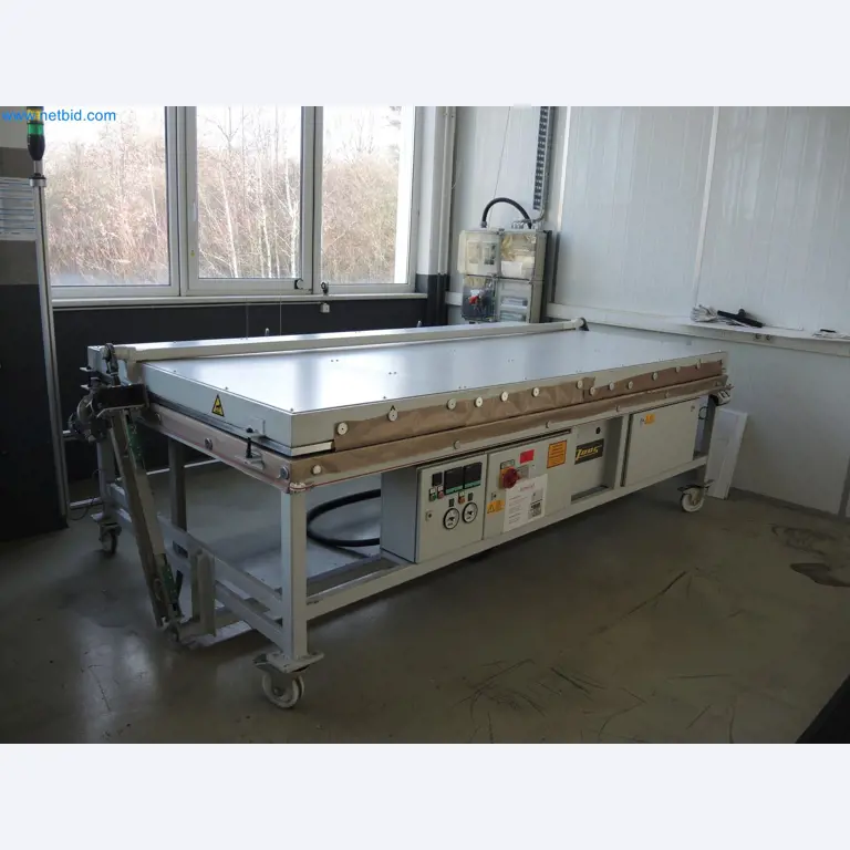 Machines for the production of insulation materials, EPS foam parts / particle foam components-2