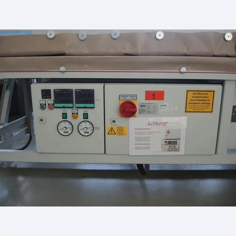 Machines for the production of insulation materials, EPS foam parts / particle foam components-5