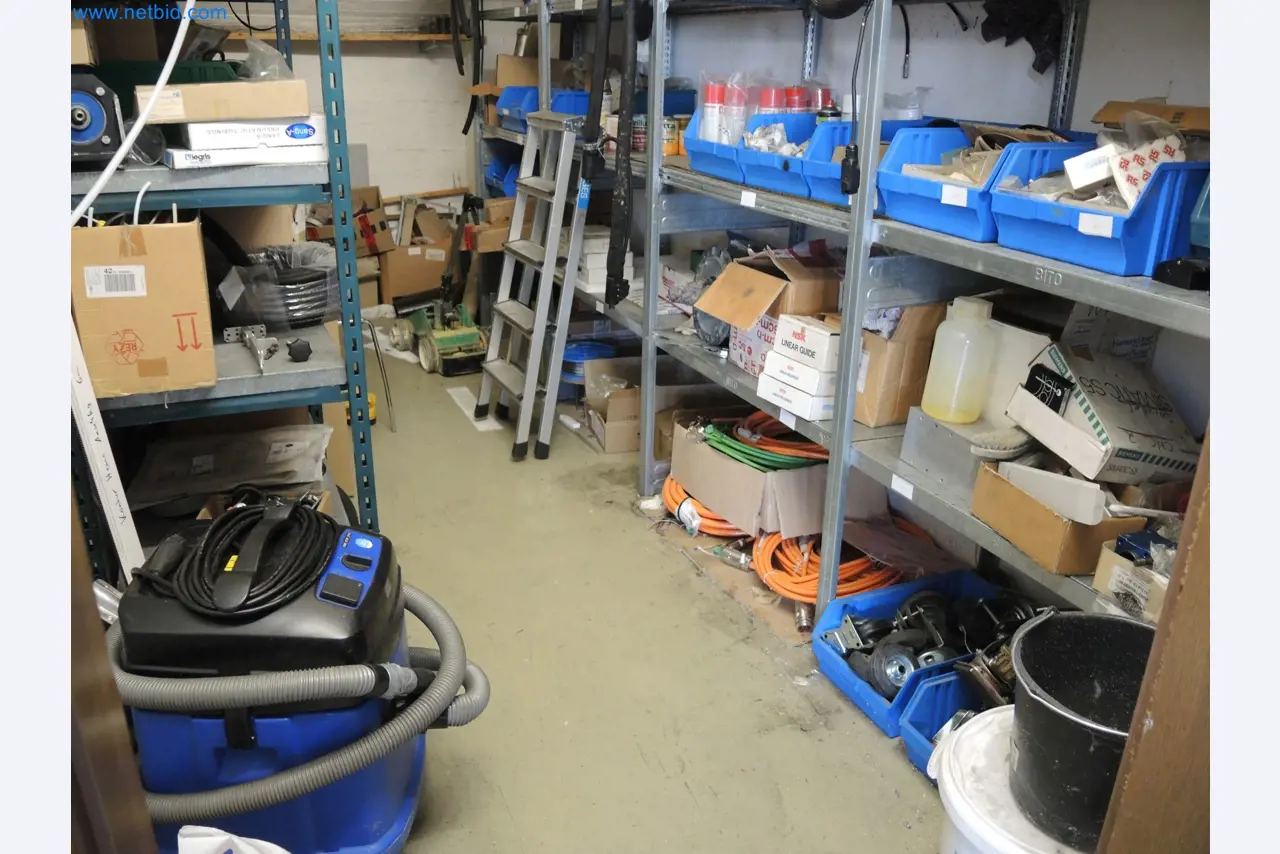 Machines for the production of insulation materials, EPS foam parts / particle foam components-3