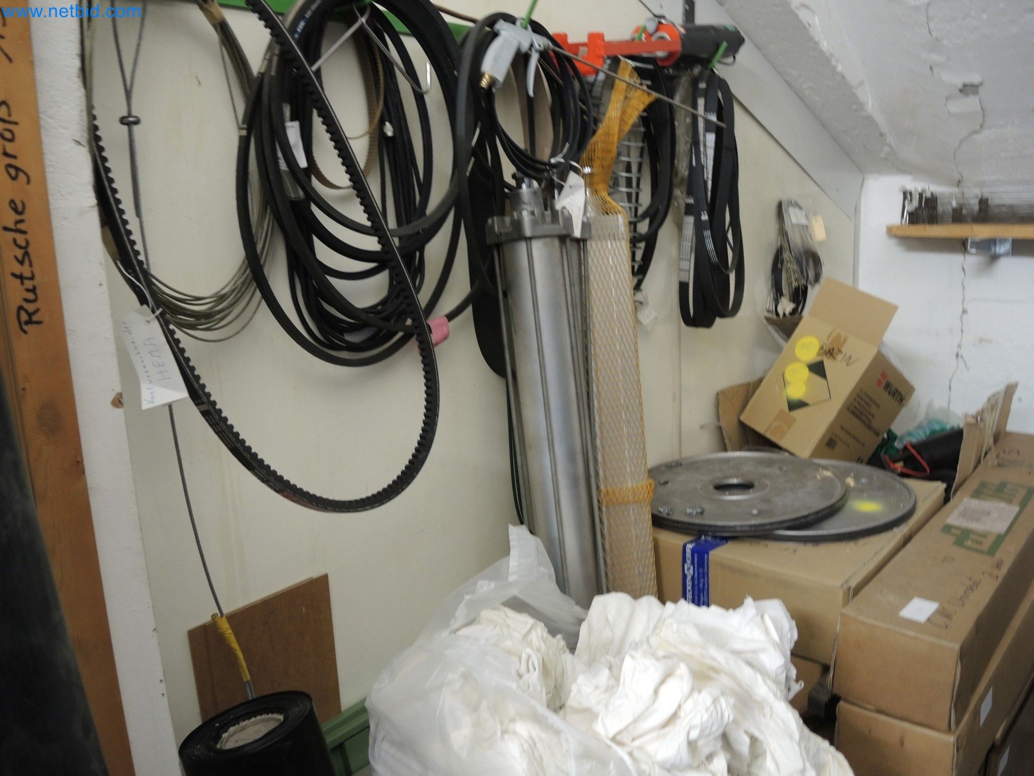 Machines for the production of insulation materials, EPS foam parts / particle foam components-4