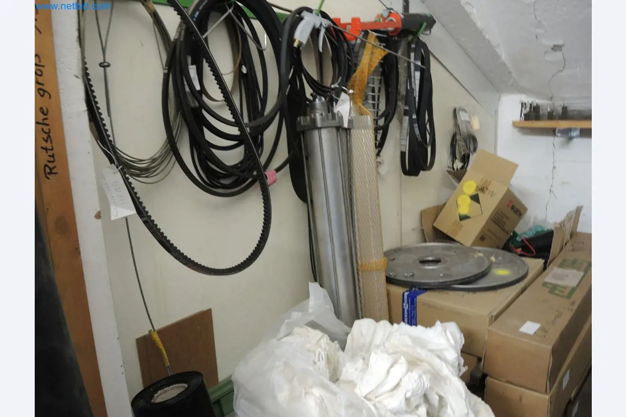 Machines for the production of insulation materials, EPS foam parts / particle foam components-4