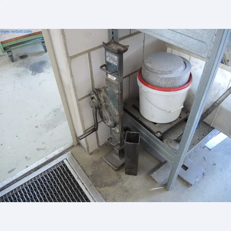 Machines for the production of insulation materials, EPS foam parts / particle foam components-8