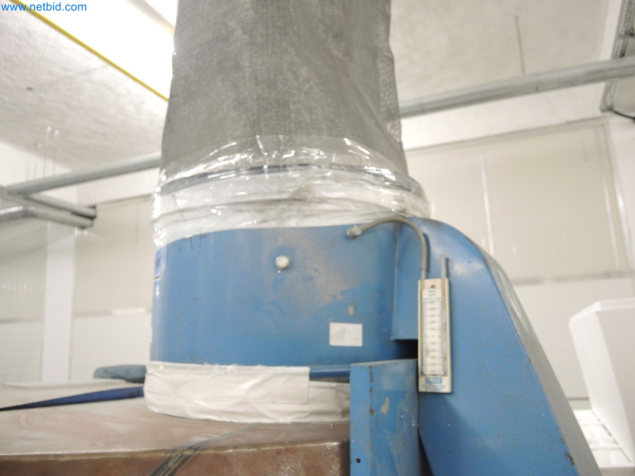 Machines for the production of insulation materials, EPS foam parts / particle foam components-3