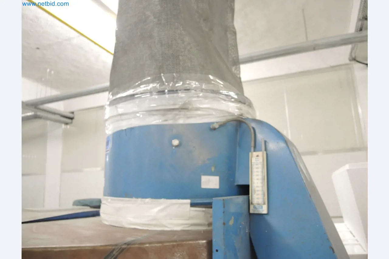 Machines for the production of insulation materials, EPS foam parts / particle foam components-3