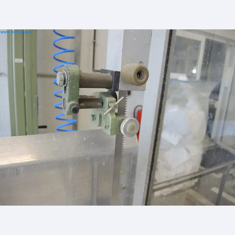 Machines for the production of insulation materials, EPS foam parts / particle foam components-6