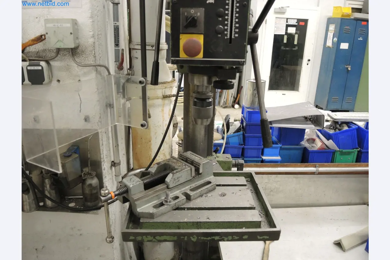 Maszyny do produkcji materiałów izolacyjnych, elementów z pianki EPS / elementów z pianki wiórowej-3