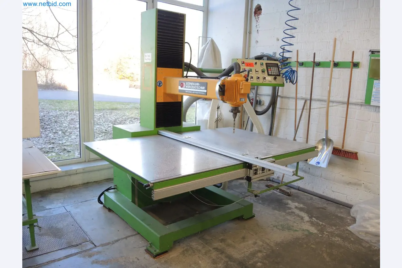 Machines for the production of insulation materials, EPS foam parts / particle foam components-1