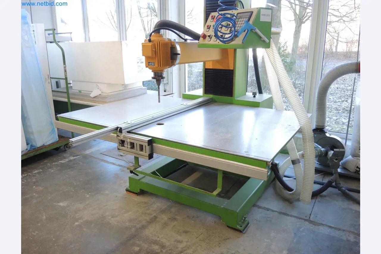 Machines for the production of insulation materials, EPS foam parts / particle foam components-2