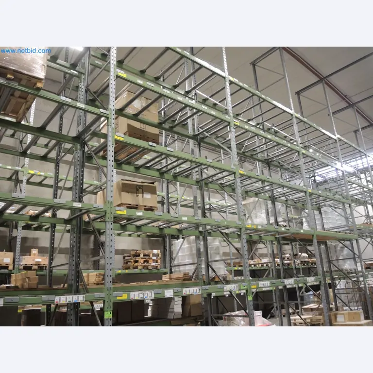 Machines for the production of insulation materials, EPS foam parts / particle foam components-2