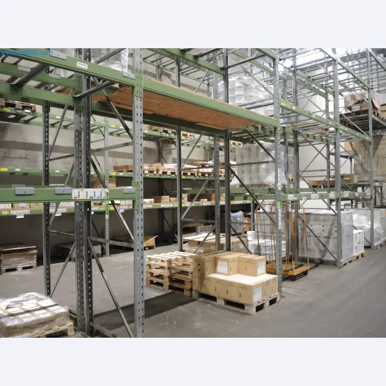 Machines for the production of insulation materials, EPS foam parts / particle foam components-3