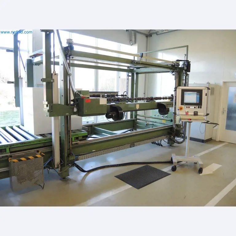 Machines for the production of insulation materials, EPS foam parts / particle foam components-1