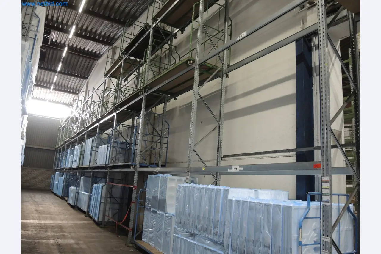 Machines for the production of insulation materials, EPS foam parts / particle foam components-3