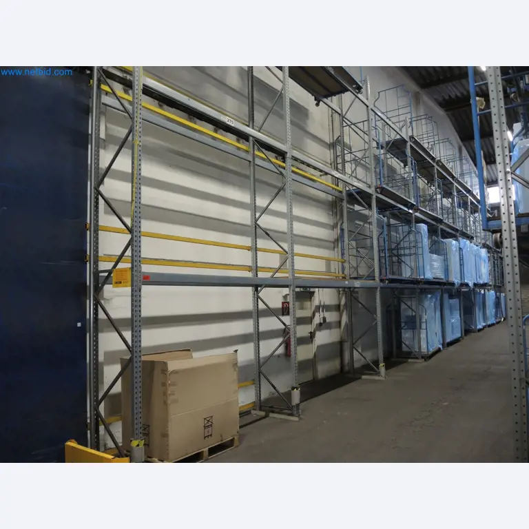 Machines for the production of insulation materials, EPS foam parts / particle foam components-1