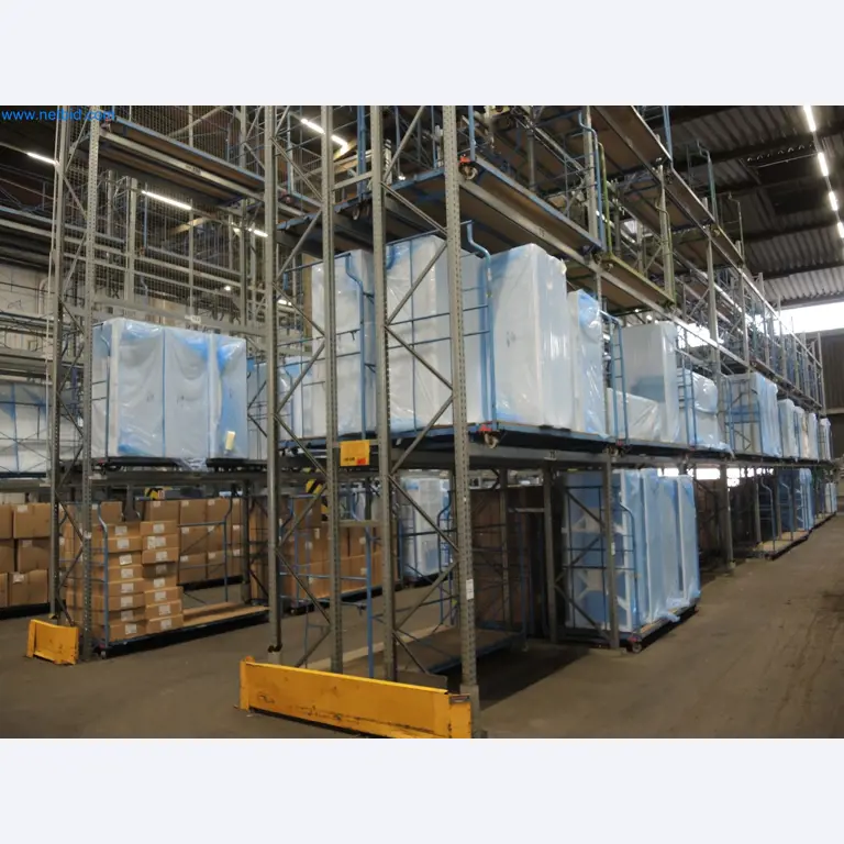 Machines for the production of insulation materials, EPS foam parts / particle foam components-2