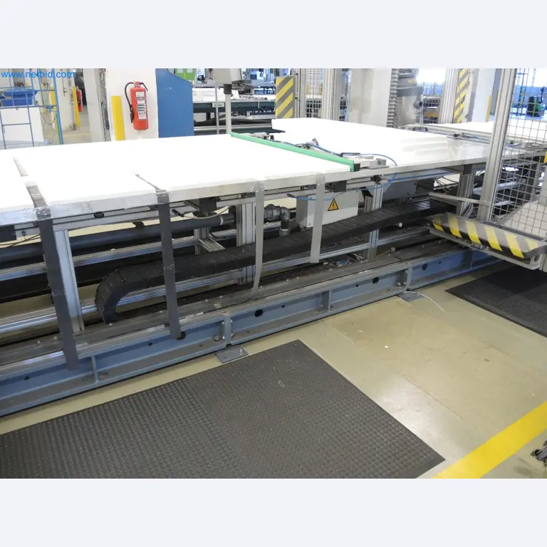 Machines for the production of insulation materials, EPS foam parts / particle foam components-4