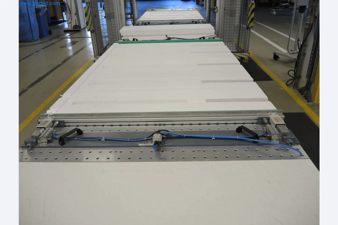 Machines for the production of insulation materials, EPS foam parts / particle foam components-7