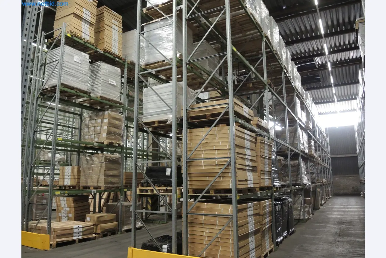 Machines for the production of insulation materials, EPS foam parts / particle foam components-4