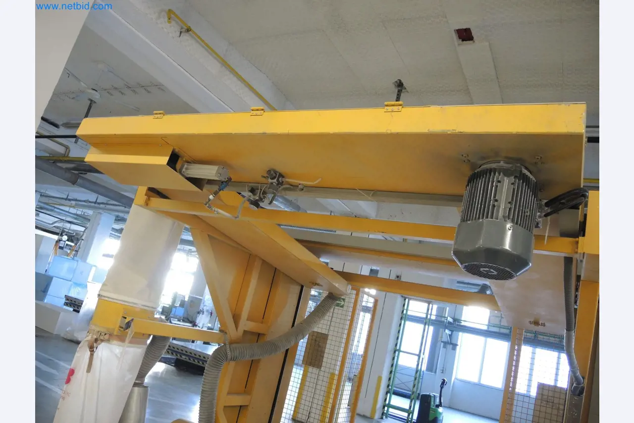 Machines for the production of insulation materials, EPS foam parts / particle foam components-7