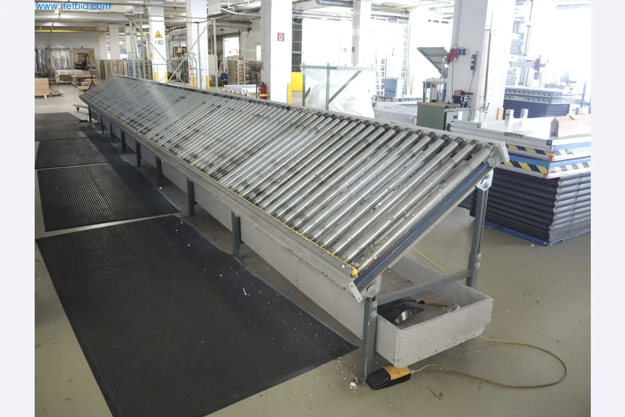 Machines pour la fabrication de matériaux isolants, de pièces en mousse EPS / de pièces en mousse à particules-1