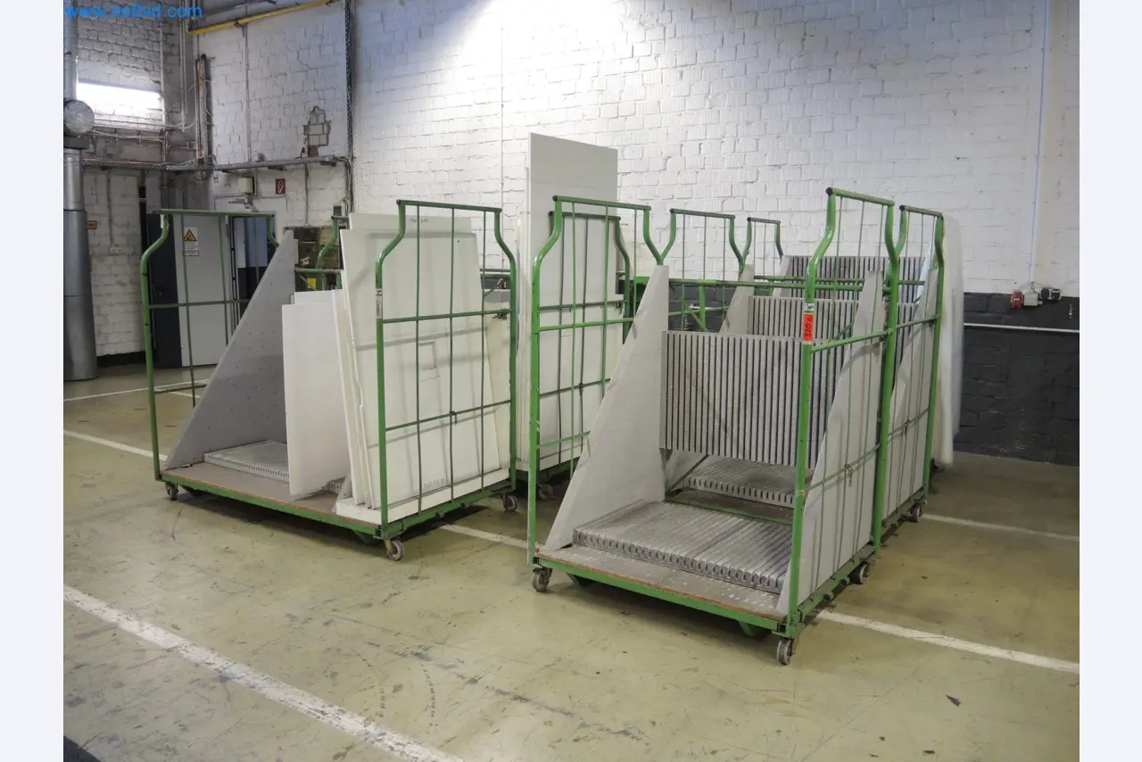 Machines for the production of insulation materials, EPS foam parts / particle foam components-1