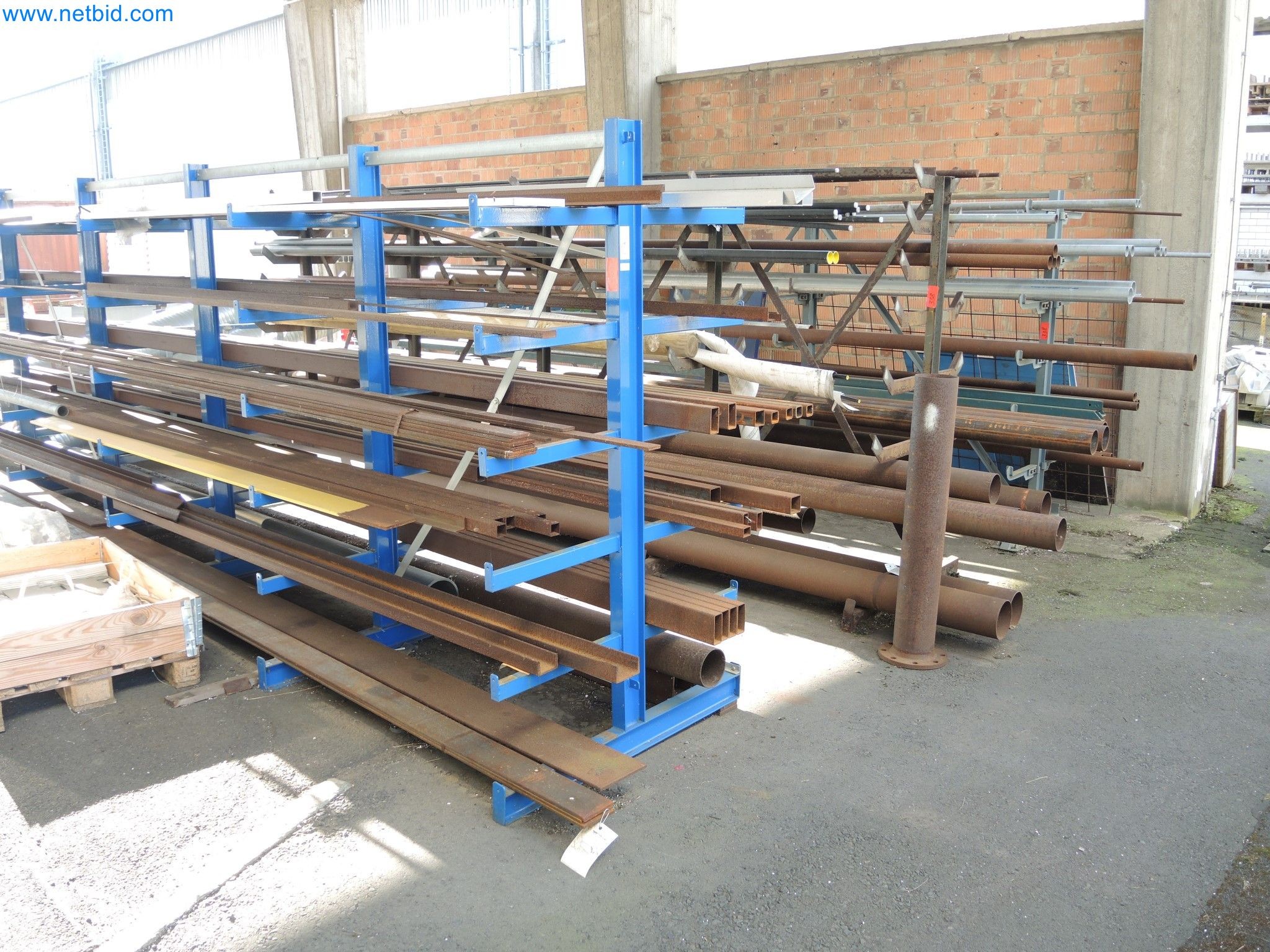 Machines for the production of insulation materials, EPS foam parts / particle foam components-1