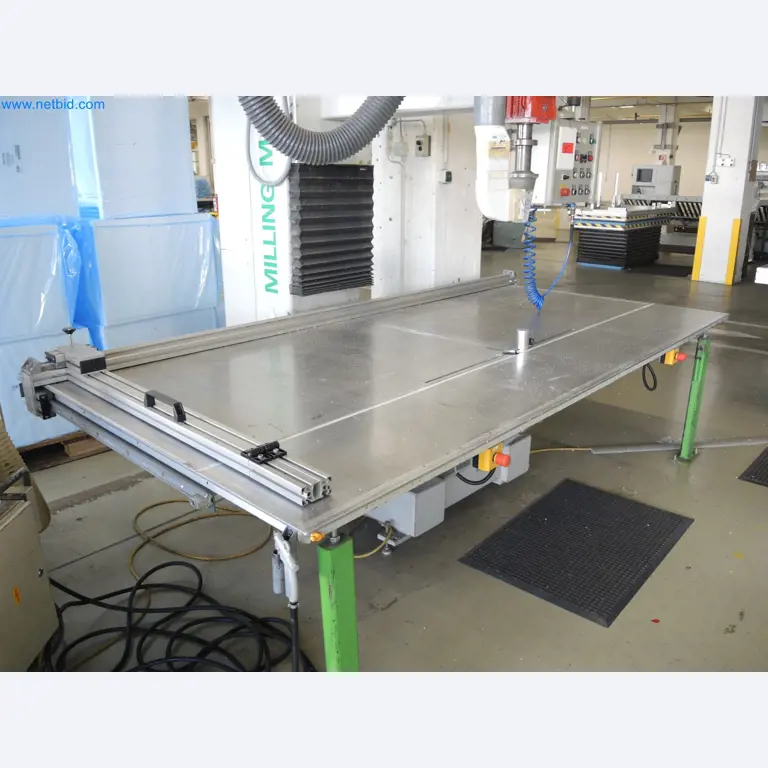 Machines for the production of insulation materials, EPS foam parts / particle foam components-1