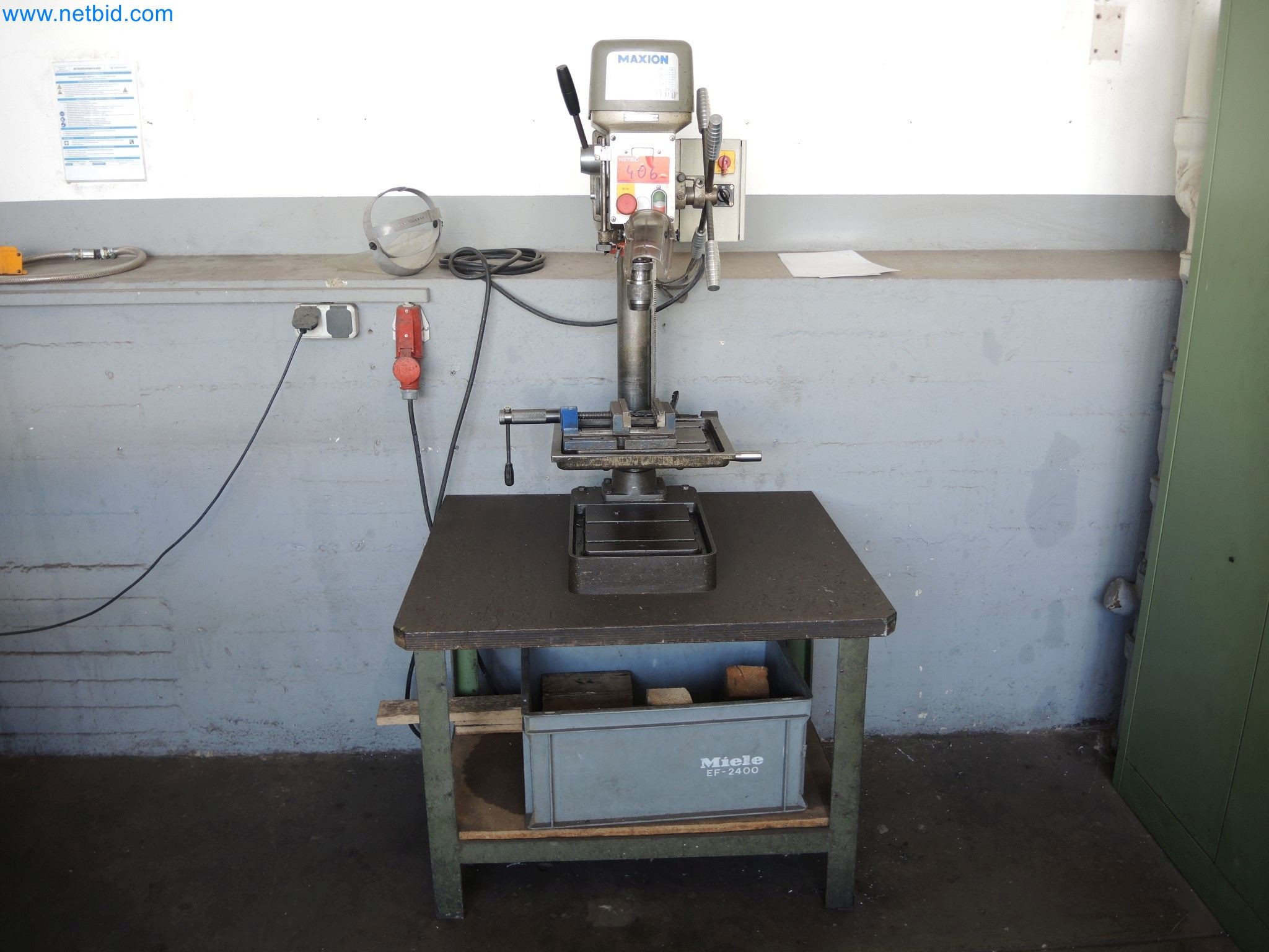 Machines for the production of insulation materials, EPS foam parts / particle foam components-1