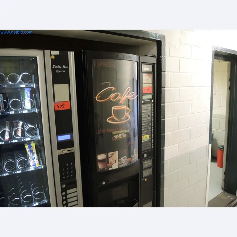 Machines pour la fabrication de matériaux isolants, de pièces en mousse EPS / de pièces en mousse à particules-1