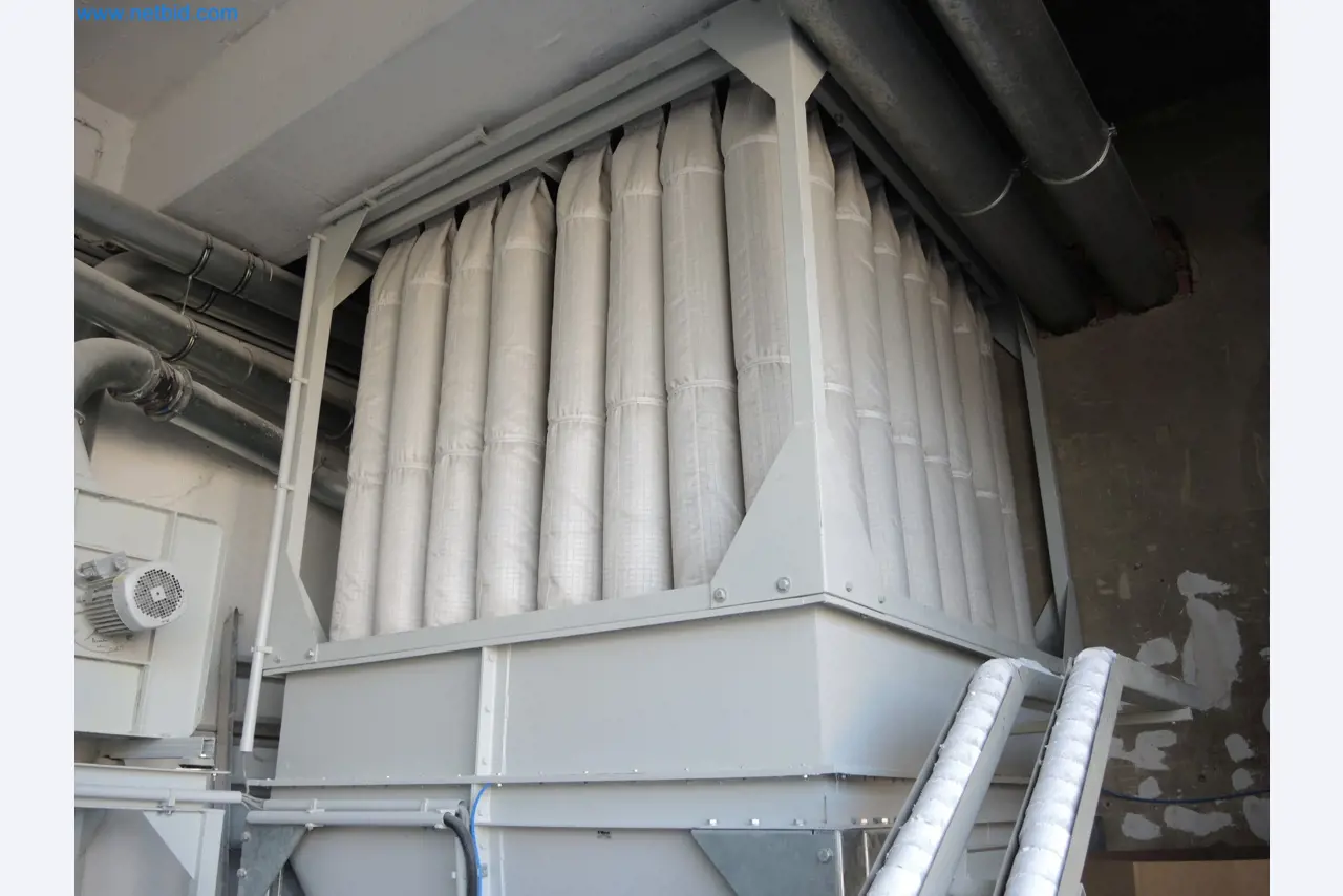 Stroji za proizvodnjo izolacijskih materialov, delov iz EPS pene/delov iz penjenih delcev-3