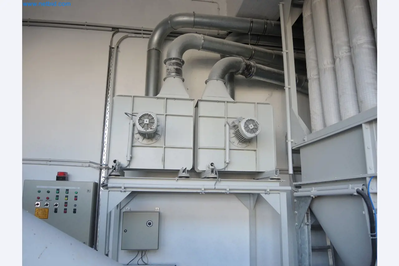 Stroji za proizvodnjo izolacijskih materialov, delov iz EPS pene/delov iz penjenih delcev-4